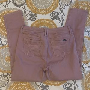 even 7 Jeans Size 10, Dusty Rose Color, Stretchy High Rise Skinny, Size 10.